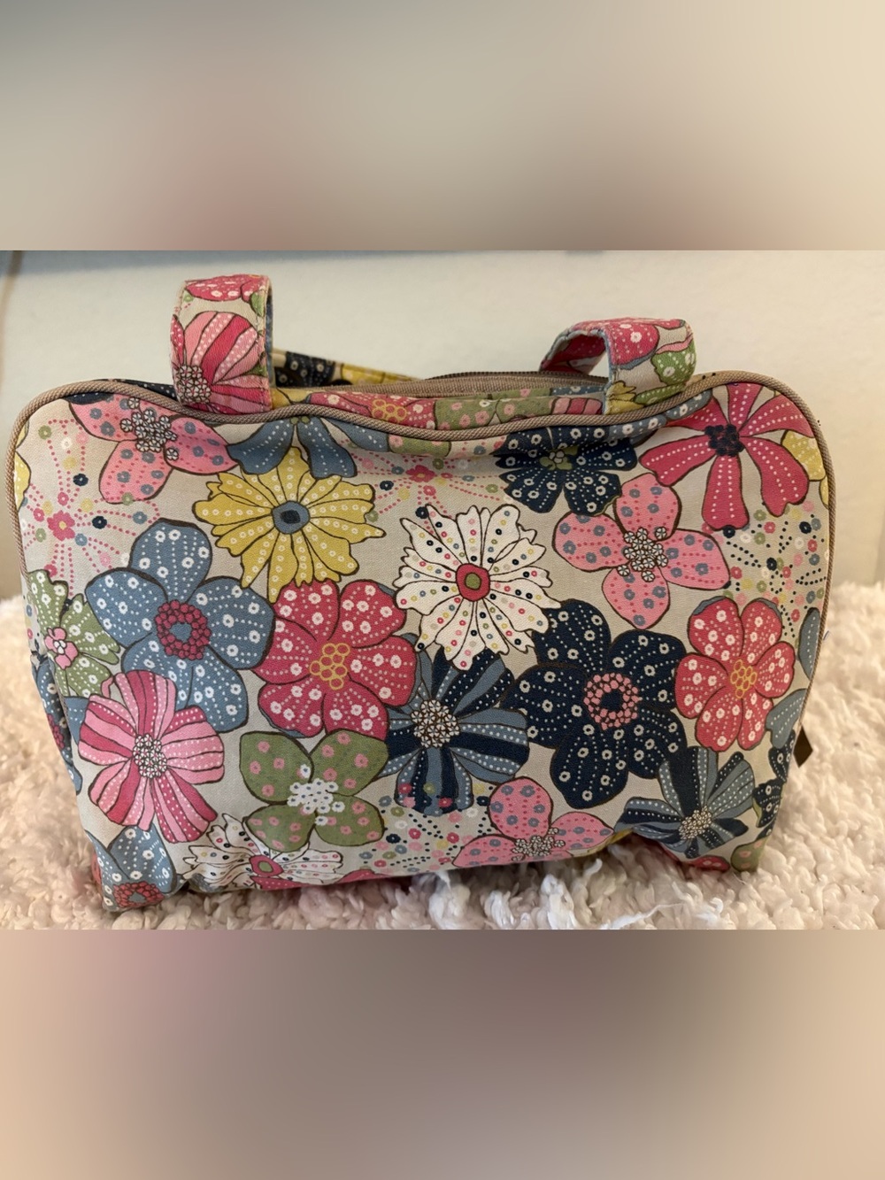 thirty-one Floral Cosmetic Bag - Picture 8 of 14